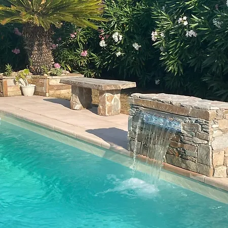 Gasthuis Chez Liselotte Borgo (Corsica)